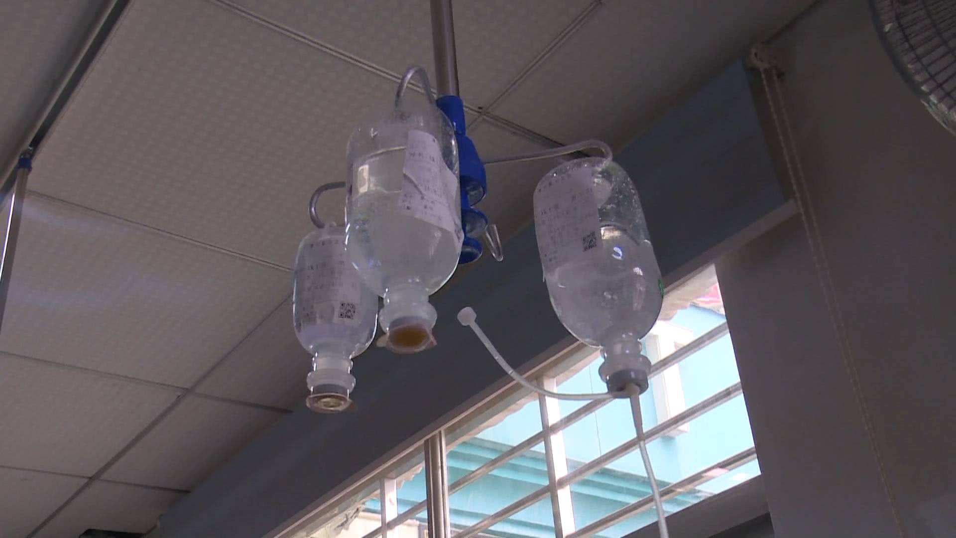 空腹吃一盘香椿炒鸡蛋会中毒吗,香椿炒蛋在什么情况下会食物中毒