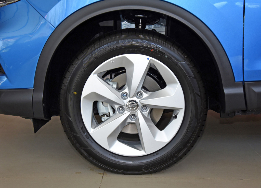 空间舒适油耗少的suv,空间舒适配置好的车