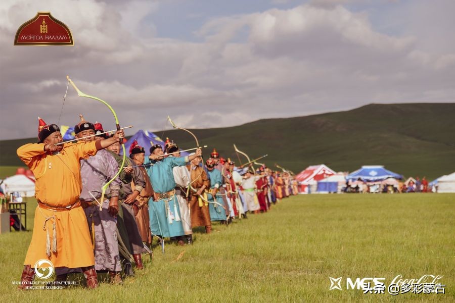 蒙古族那达慕大会骑射比赛,蒙古那达慕骑马比赛视频