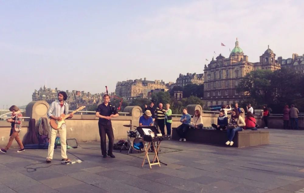 一周只准工作四天，爱丁堡真让我慕了