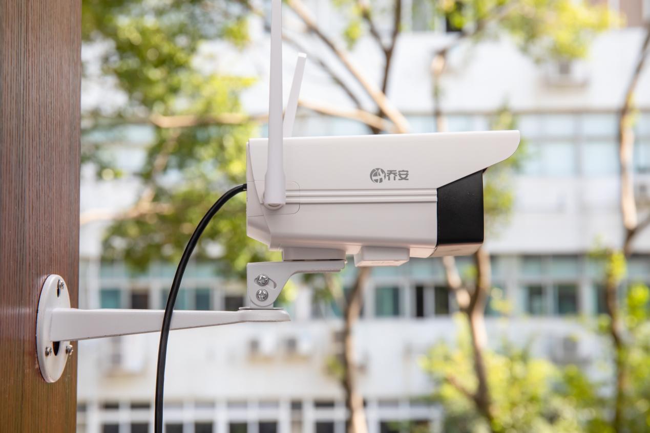 乔安400W高清云台版监控摄像头体验:户外监控非它莫属