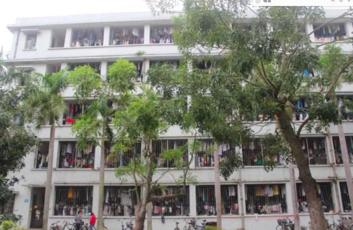 大学十大最好宿舍与最差宿舍,最好学校宿舍vs最差学校宿舍