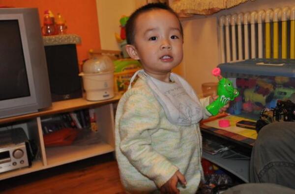 女儿猛涨个子的特点,你家孩子的身高会比别人高吗