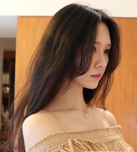 斗鱼阿冷爆料,斗鱼阿冷颜值巅峰