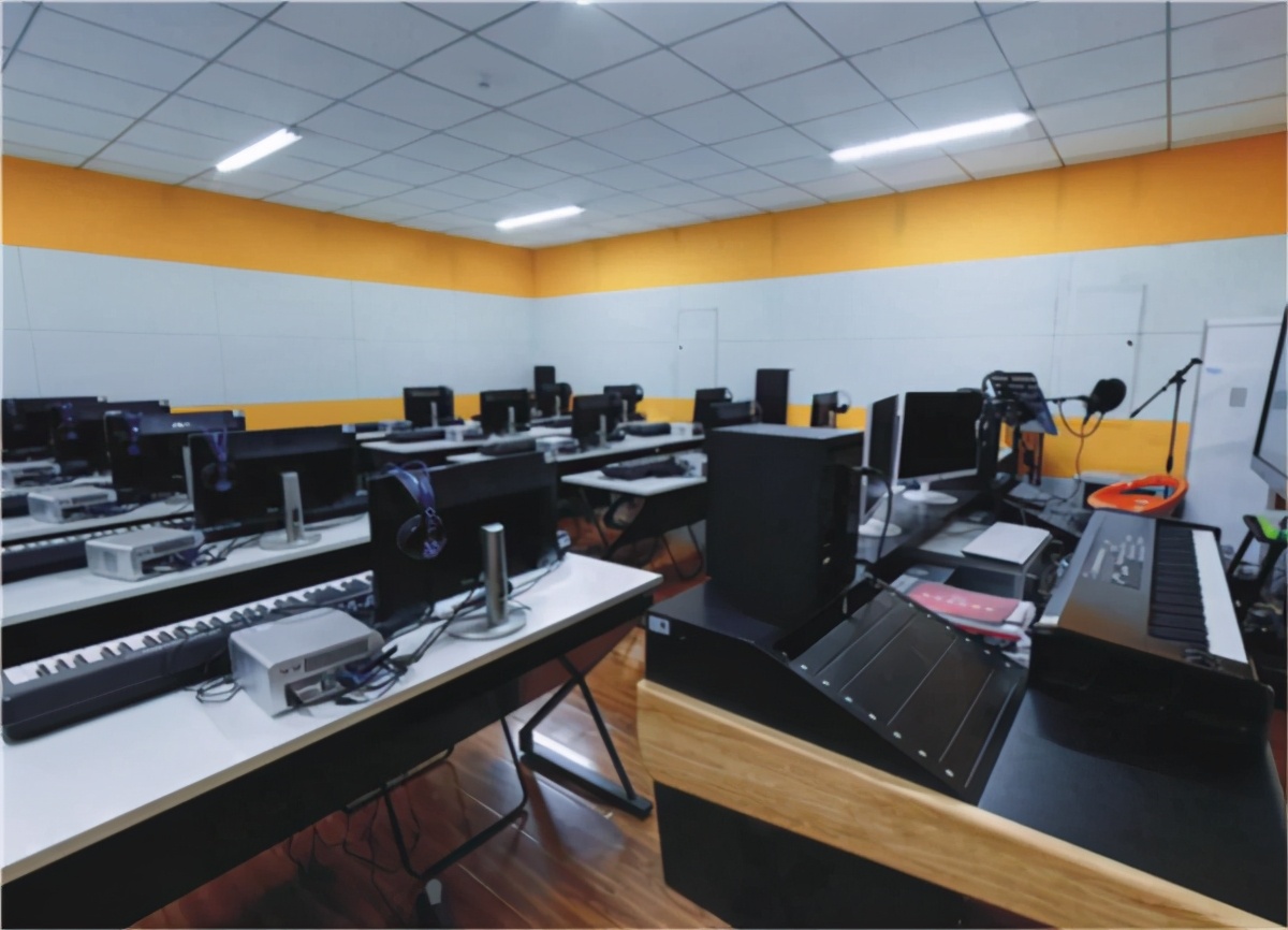 安阳学院专业招生人数,安阳学院本科二批专业排行