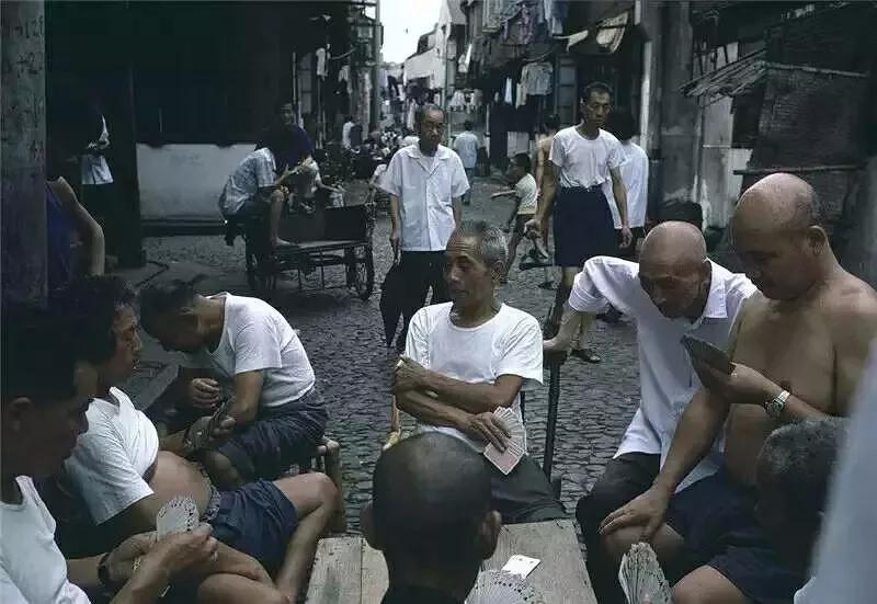 母亲讲“你要替我写本书”——男性力量在家庭中的缺失（连载4）