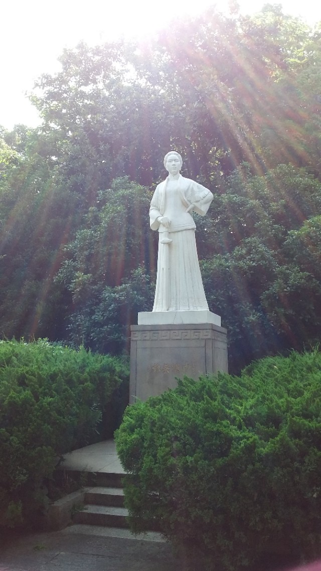 第二批西湖风景名胜区,杭州西湖的风景美如画