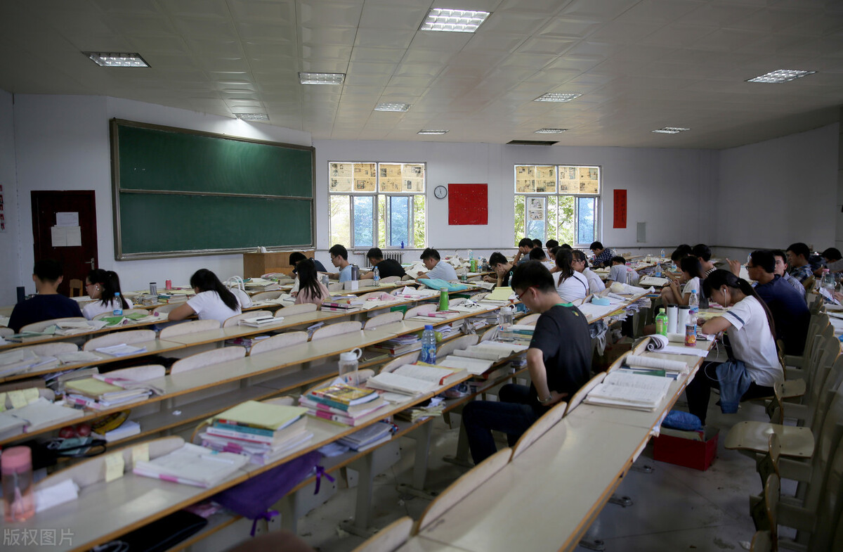 为什么专升本的学生不被重视？企业不认可，更有这3个原因很现实