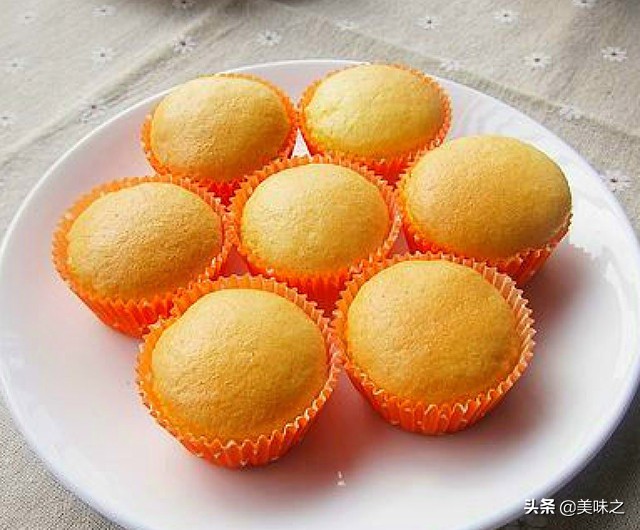 懒人鸡蛋糕的正确做法,油乎乎酥软鸡蛋糕