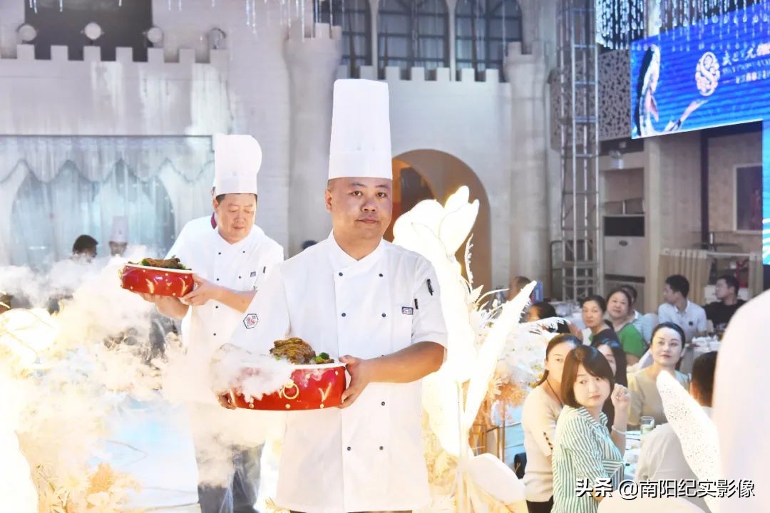 盛世开元喜宴酒店草原兴发,盛世开元草原兴发店