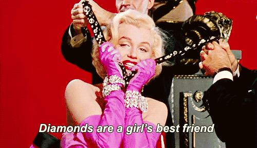 女人购上珠宝才是最正确的,女人买珠宝败家