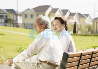 日月湾和融创日月湾去哪个好,融创日月岛怎么样