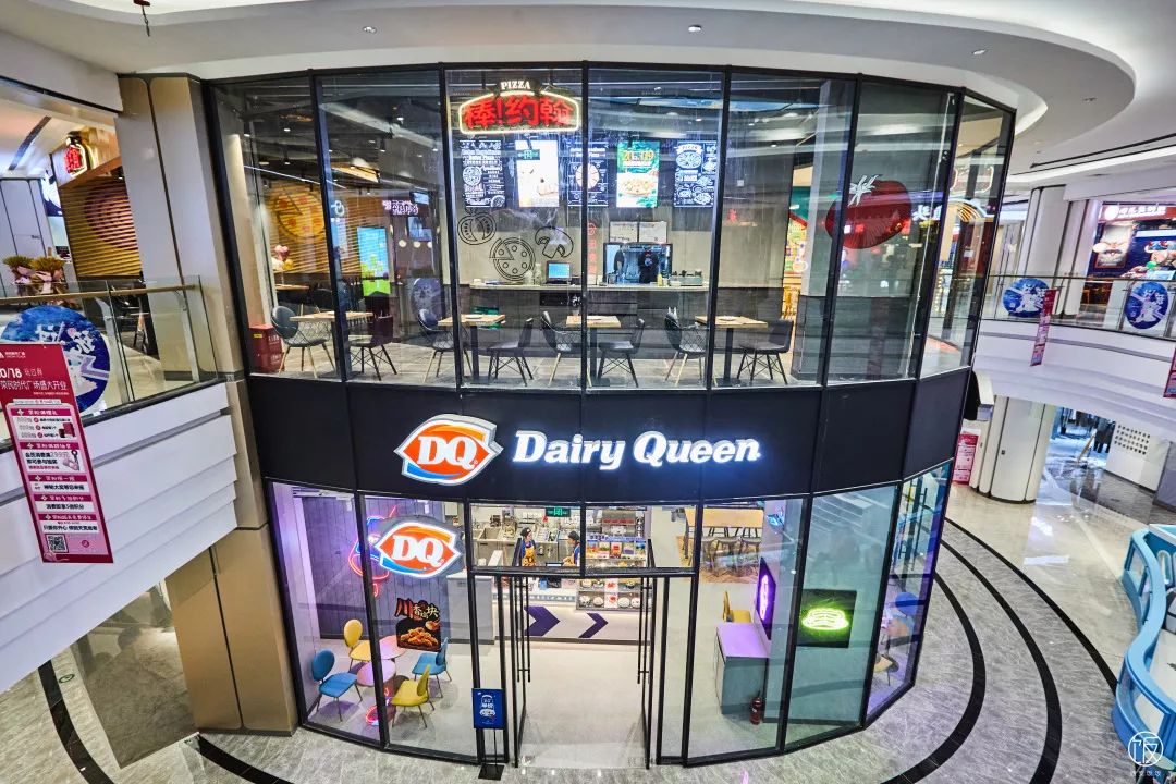 XXXL汉堡、重口吐司...随便吃，城北的宝藏Mall我来了