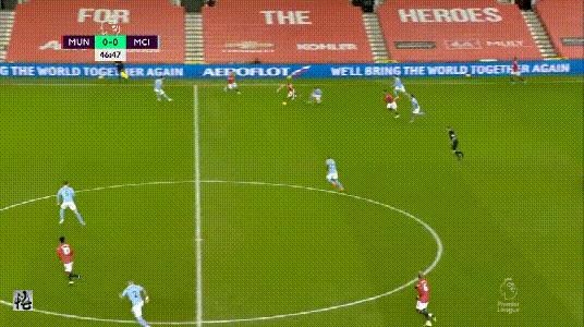 远比比分精彩的曼彻斯特德比，小差距决定了两队成色