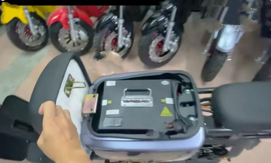 48v440w电动车续航怎么算,48v电动车怎么从电压判断电量