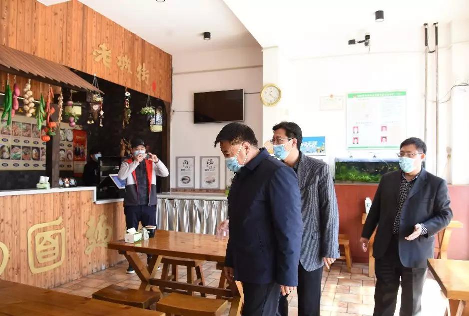 秦皇岛书记、市长“带头吃喝”曝光！朋友圈刷爆了！