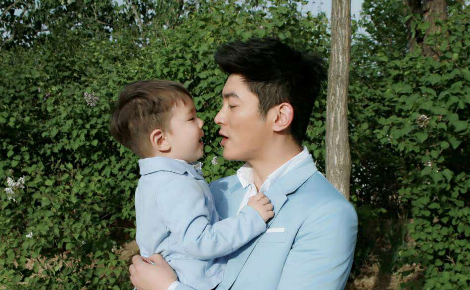 男孩爱哭怎么正确引导,小孩子爱哭最有效的解决方法