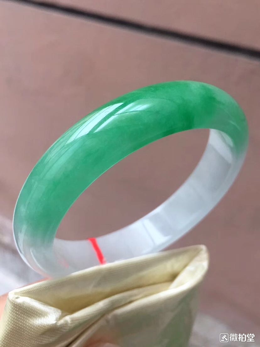 翡翠玩家珠宝,翡翠玩家都戴什么牌