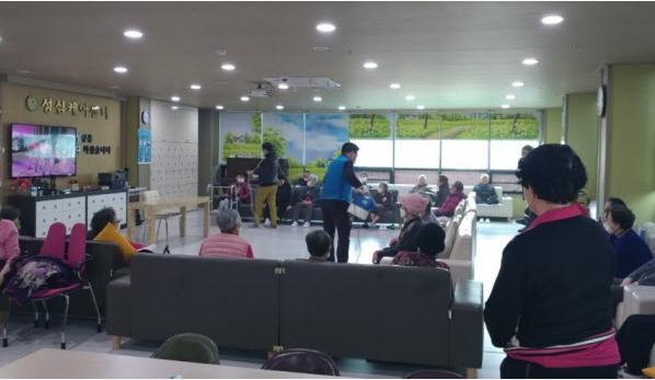 【法治热点早知道】简直无法无天！网传滴滴司机性侵直播事件系夫妻自导自演，均被抓！