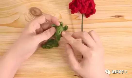 母亲节康乃馨花束该怎么搭配包装,钩针康乃馨花束教程