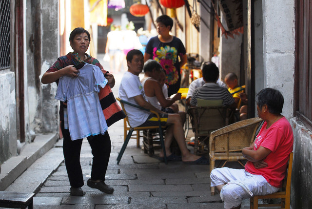 有一个负能量又固执的爸爸怎么办,有个不明事理的父母