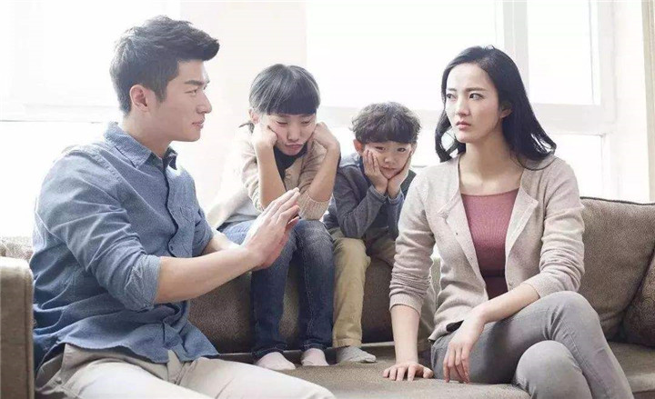 孩子性格过分张扬自信,孩子性格缺陷家庭教育