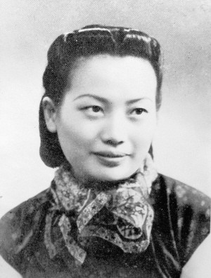 恋爱时最甜蜜，结婚后最苦恼，他一生三任妻子，唯求而不得不伤人