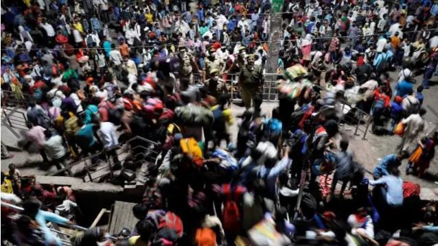 瞒不住了！这个国家感染人数可能破5亿！上千万人或丧命！