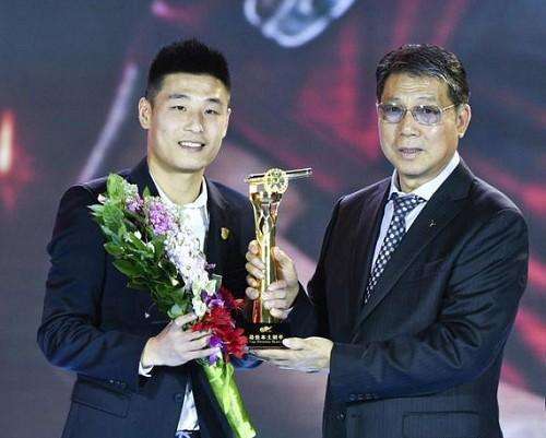 武磊的1000万身价谁给的,武磊1.65亿买豪宅