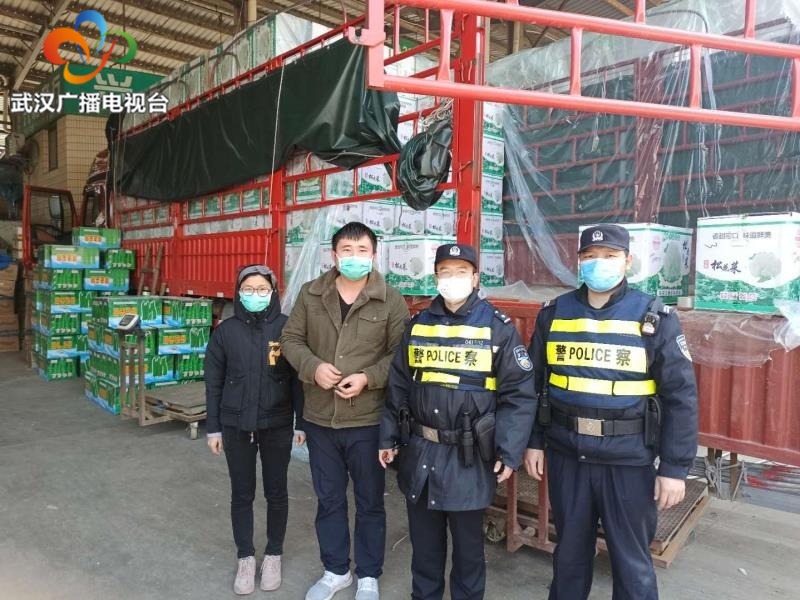 山东350吨蔬菜日夜兼程驰援武汉,黔西300吨蔬菜驰援湖北抗疫一线