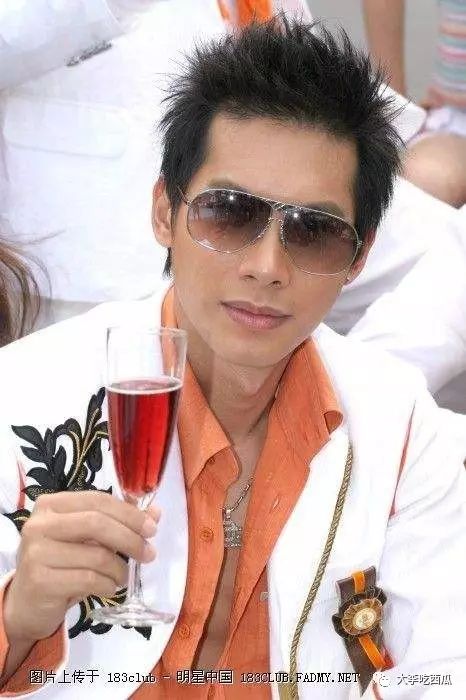 明道为什么演霸道总裁,为什么明道是霸道鼻祖