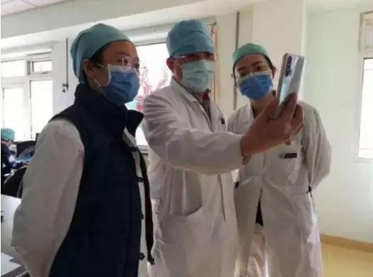 致敬坚守在抗疫一线的医务工作者,抗击疫情坚守在一线的妇幼人