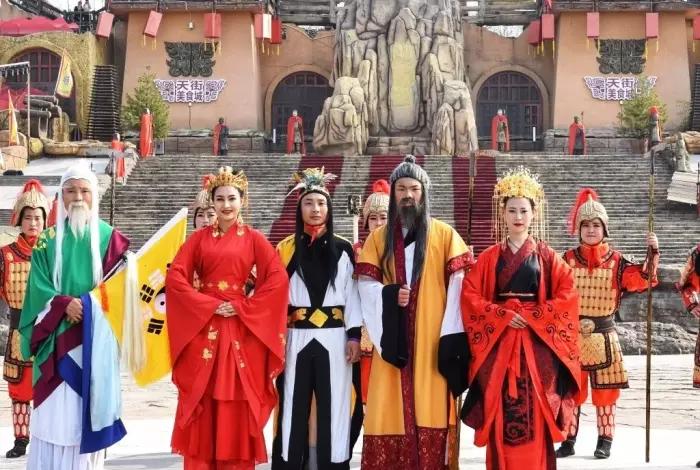 周城传奇：刀剑合璧侠客行