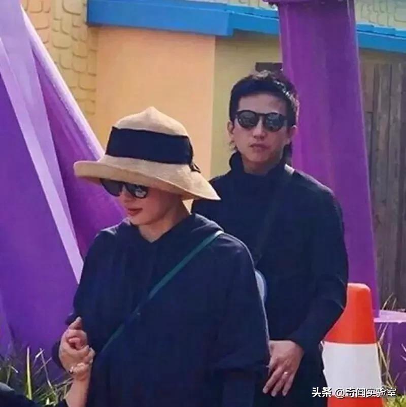 终于找到一款显脸小的草帽,最近流行的草帽前十款