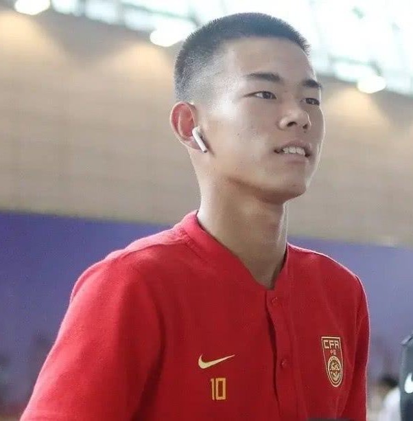 鲁能新星何小珂,鲁能青训何小珂视频