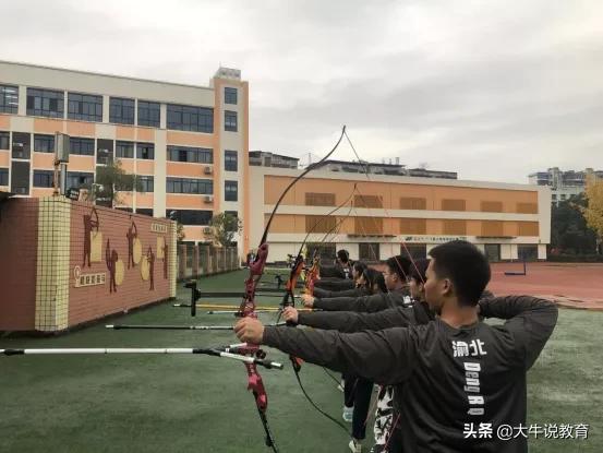 重庆南坪中学艺体特长生,重庆初升高哪些学校招艺体生