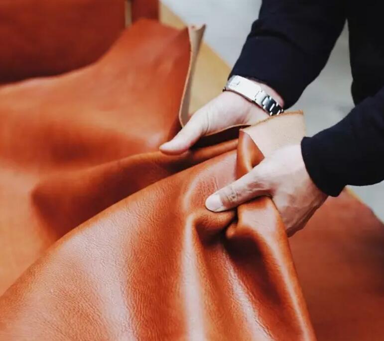 皮具界的苹果手机——土屋鞄，一开始居然就只想做书包