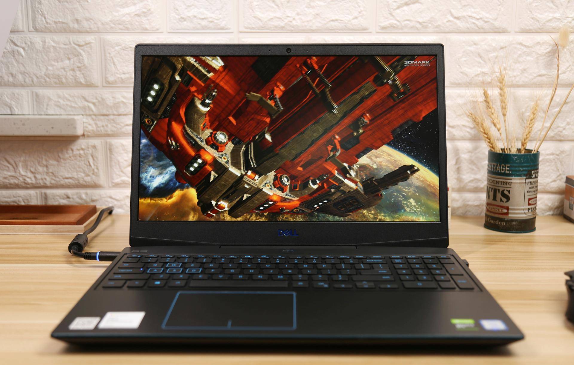 戴尔g33590外星人怎么使用,戴尔电脑做工