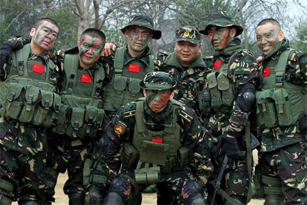 中国特种兵指挥官什么级别,中国特种兵军衔是按什么分的