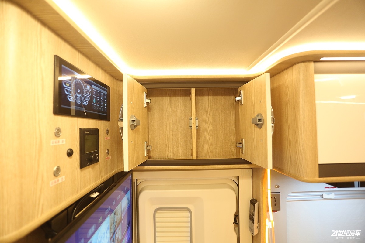 干湿分离淋浴的房车,干湿分离的房车卫生间价格表