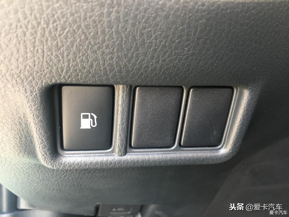 丰田c-hr豪华版提车实价,丰田c-hr提车价格