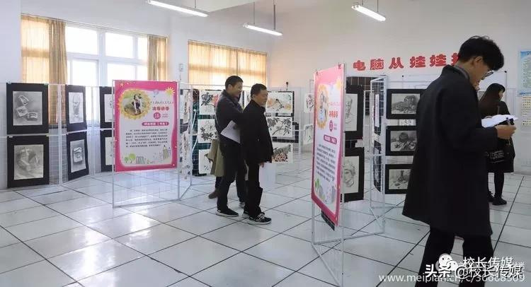 学校因足球而精彩,学校因学生而骄傲