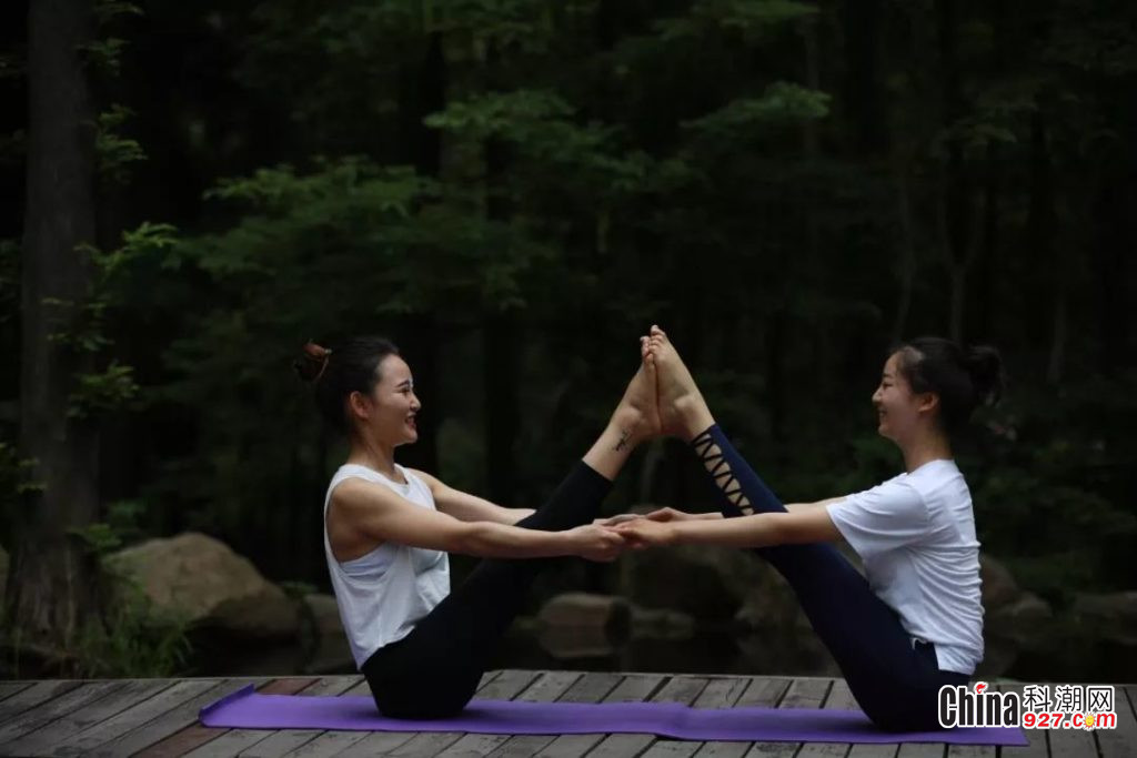 2024年国际瑜伽日最新活动,全球各地爱好者迎国际瑜伽日