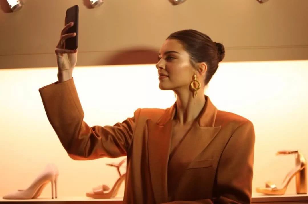 杨幂肯豆私服,肯豆杨幂跳舞走红毯