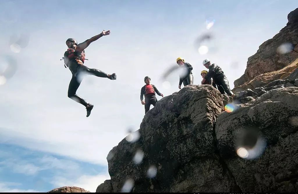 又a又飒的钢琴曲,又a又飒的英文歌曲