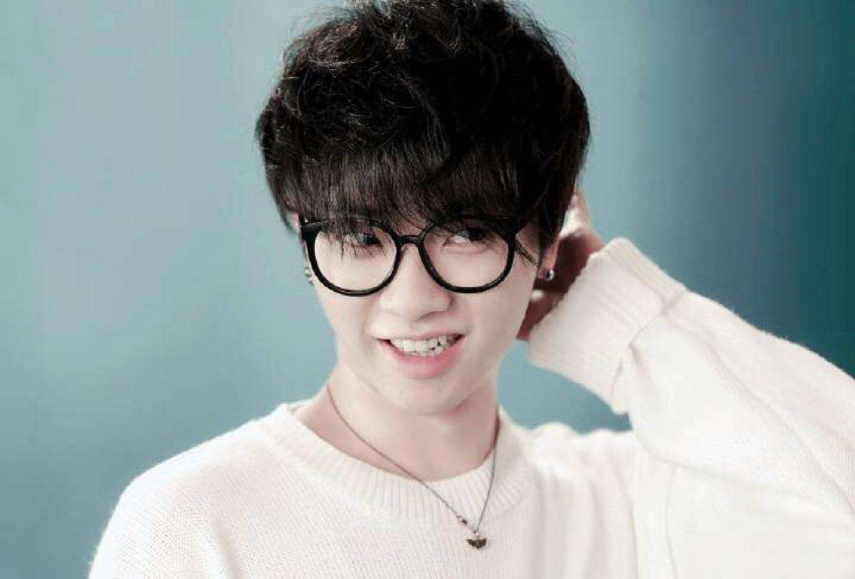 张碧晨承认生女后首度现身,张碧晨母女现状