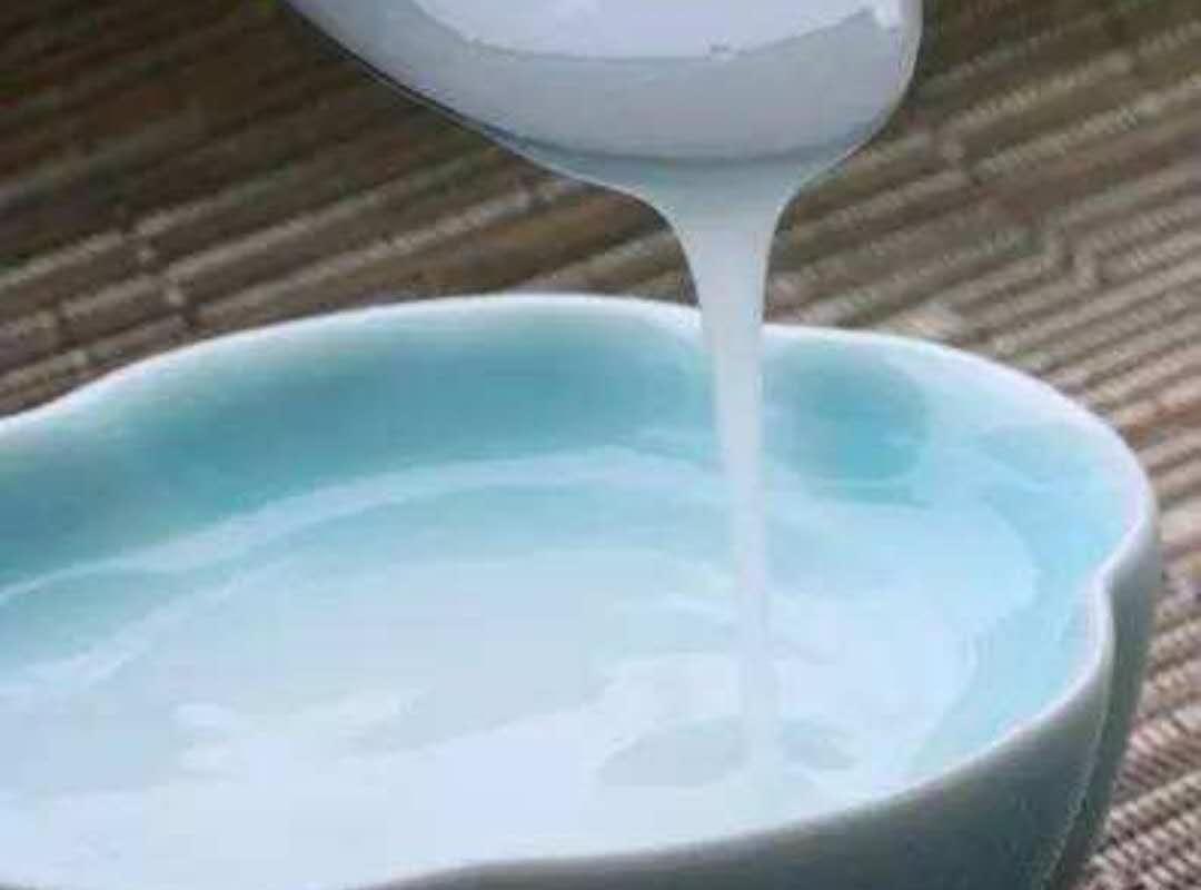 育儿吃多少奶合适,宝宝吃母乳一般多久可以喂辅食