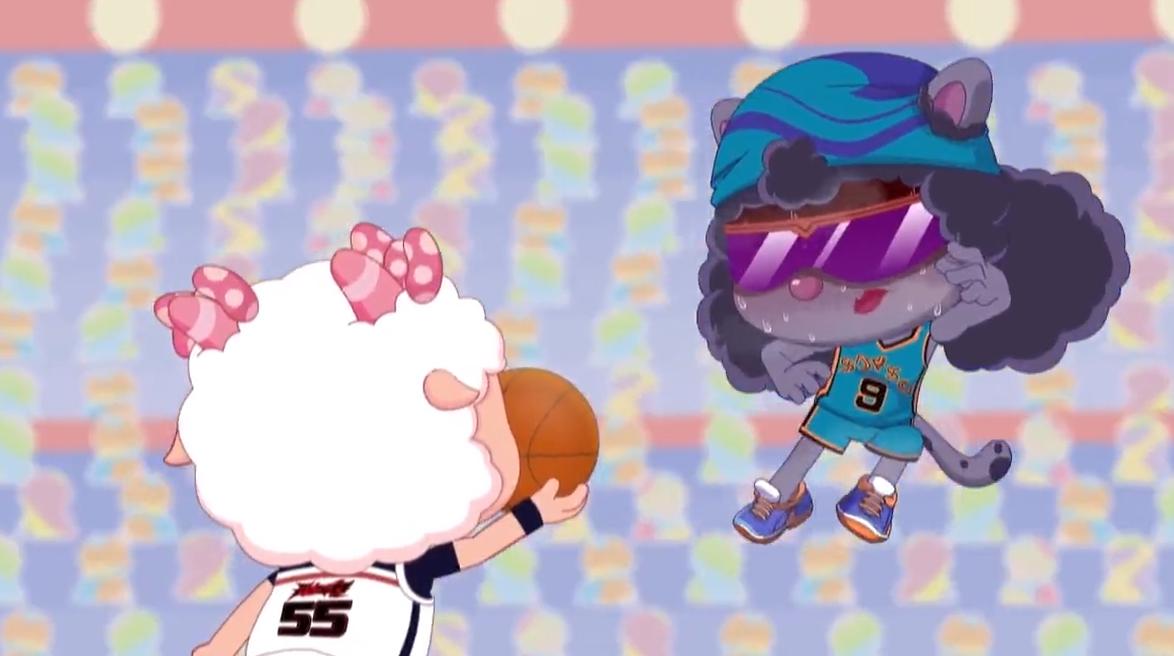 喜羊羊球胜狼虎翼高燃场面,喜羊羊与灰太狼懒羊羊投出三分球