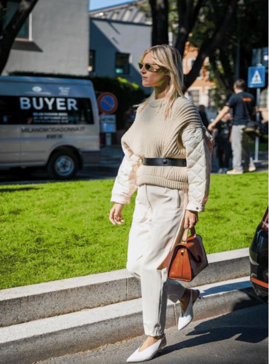 今年流行奶油风穿搭,秋冬奶油色穿搭