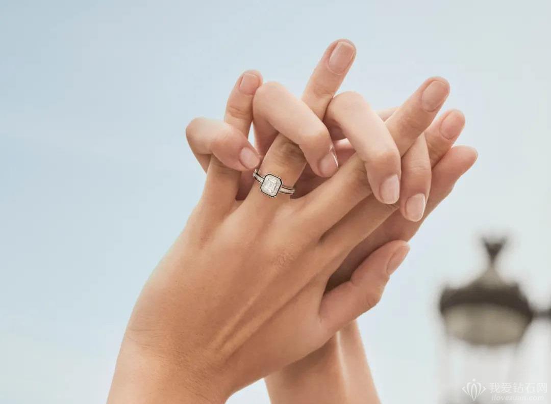 不同手指戴戒指分别代表什么意义,戴戒指的每一个手指代表什么意义